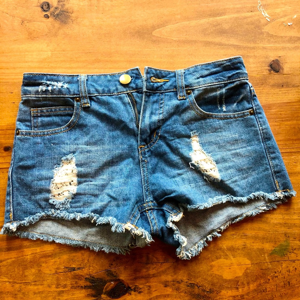 Blu Pepper Jean shorts